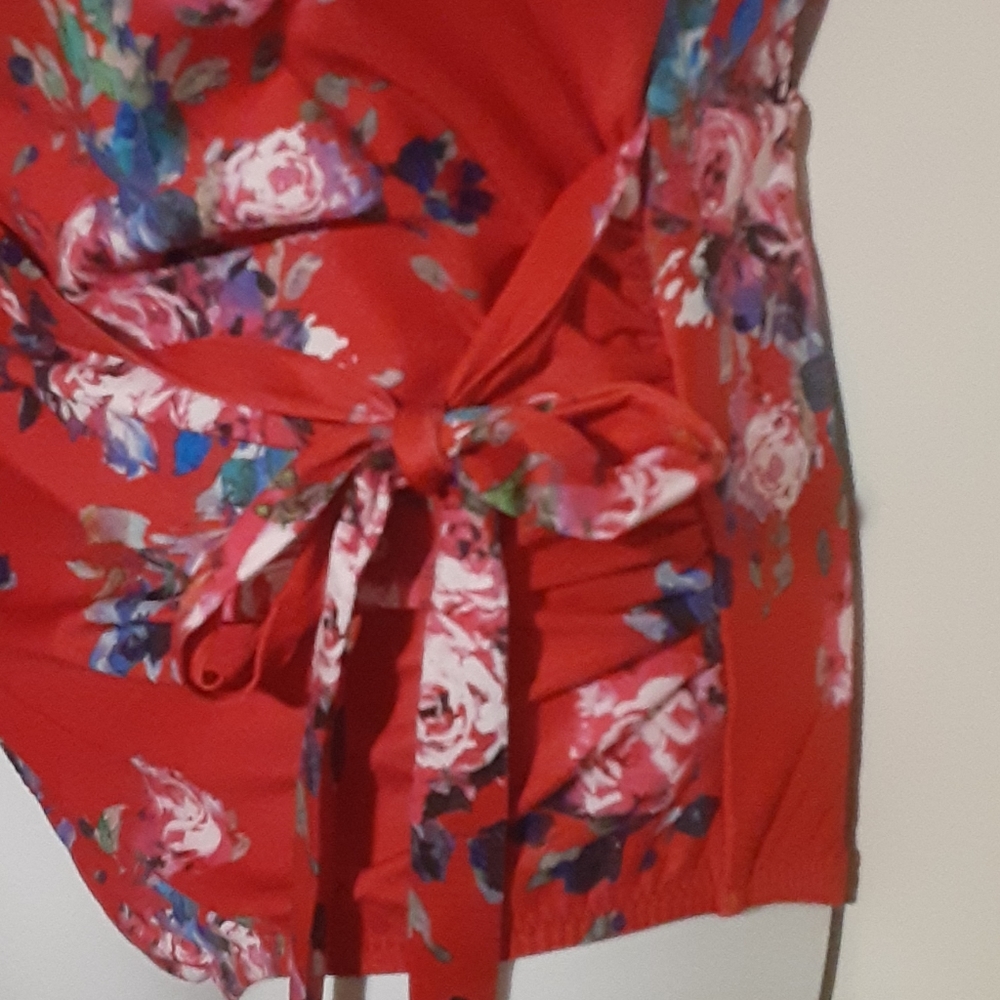 Modcloth Ruffled Baithing Suit - Picture 4 of 5